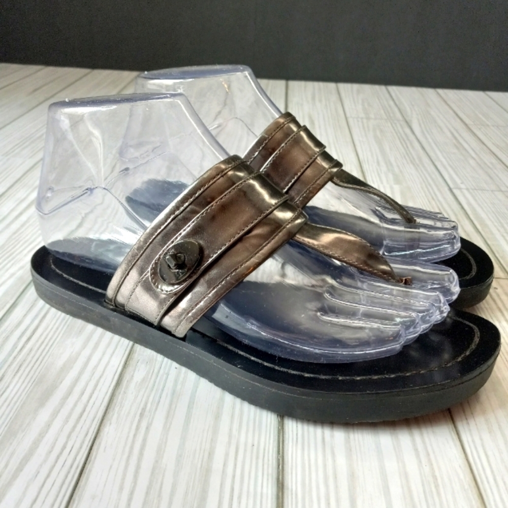 Coach Eileen Metallic Thong Sandals